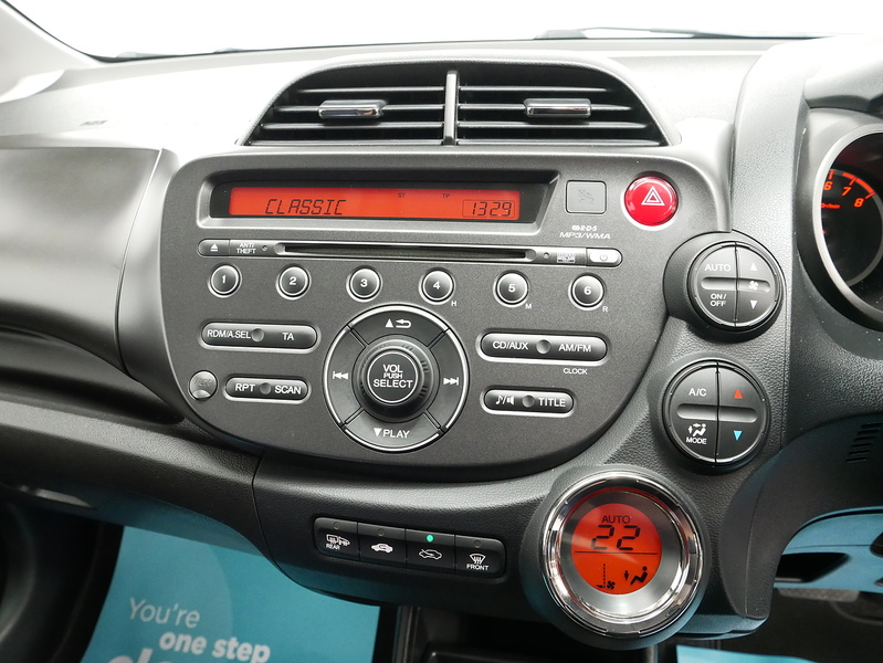 Honda Jazz i-VTEC ES Plus - U4457