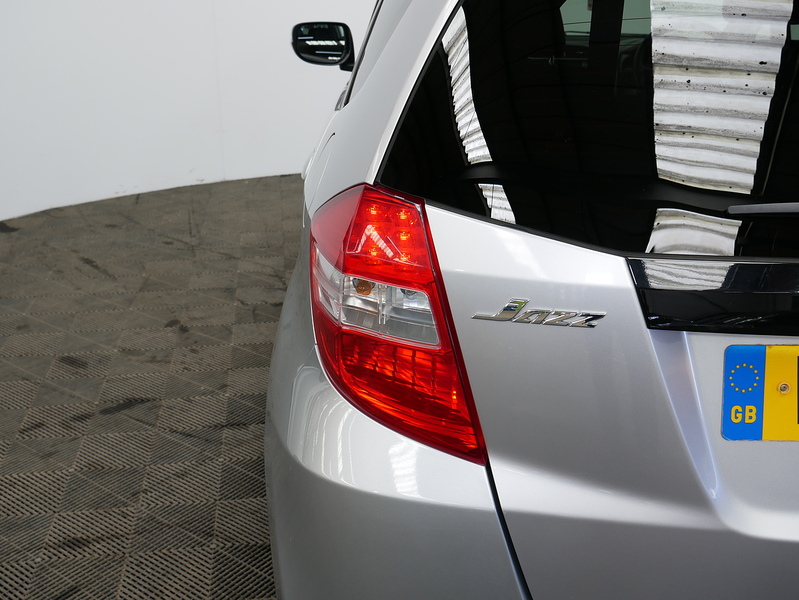 Honda Jazz i-VTEC ES Plus - U4457