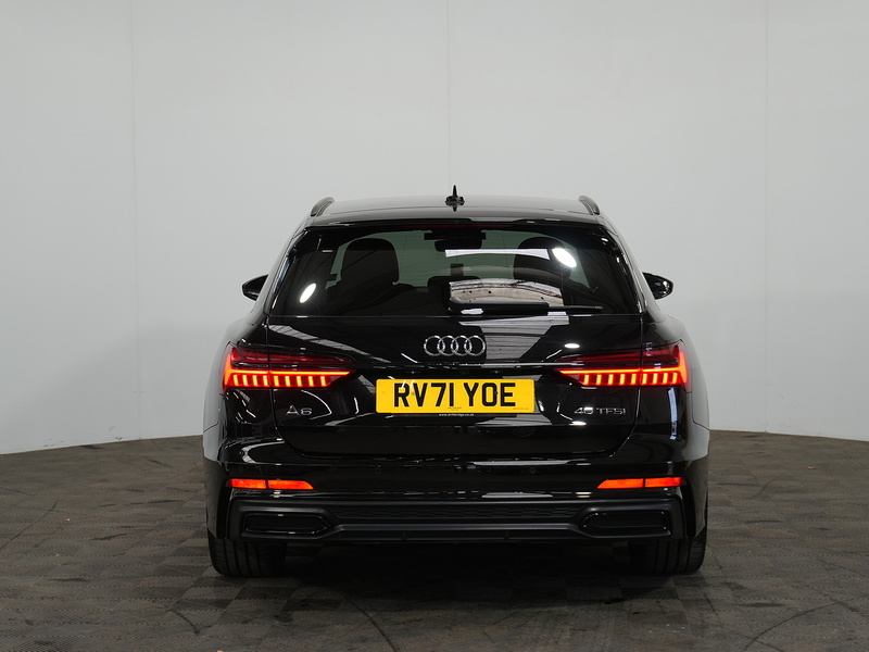 Audi A6 Avant TFSI Black Edition - U4458