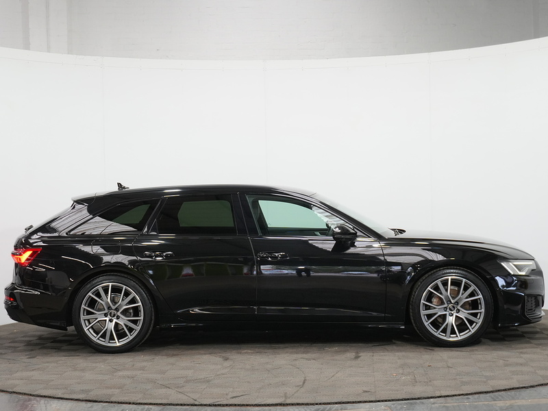 Audi A6 Avant TFSI Black Edition - U4458