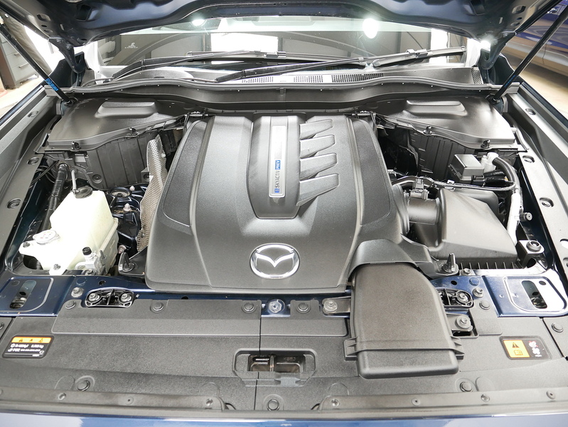 Mazda CX-60 e-SKYACTIV Homura - U4462