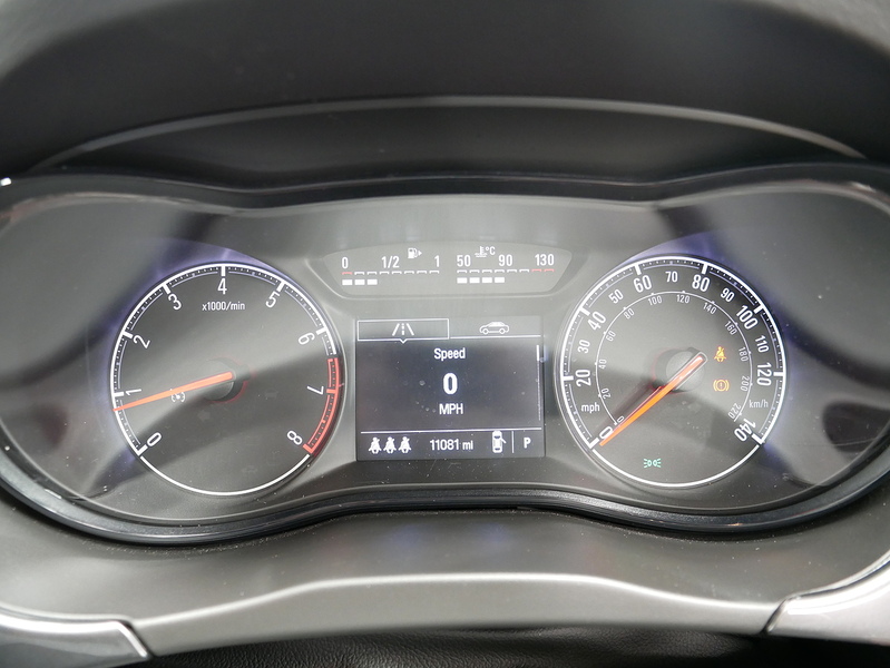 Vauxhall Corsa i ecoTEC SE Nav - U4464