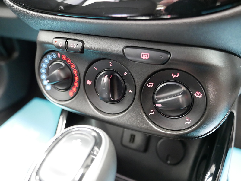 Vauxhall Corsa i ecoTEC SE Nav - U4464