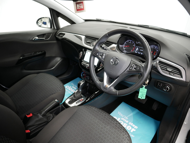 Vauxhall Corsa i ecoTEC SE Nav - U4464