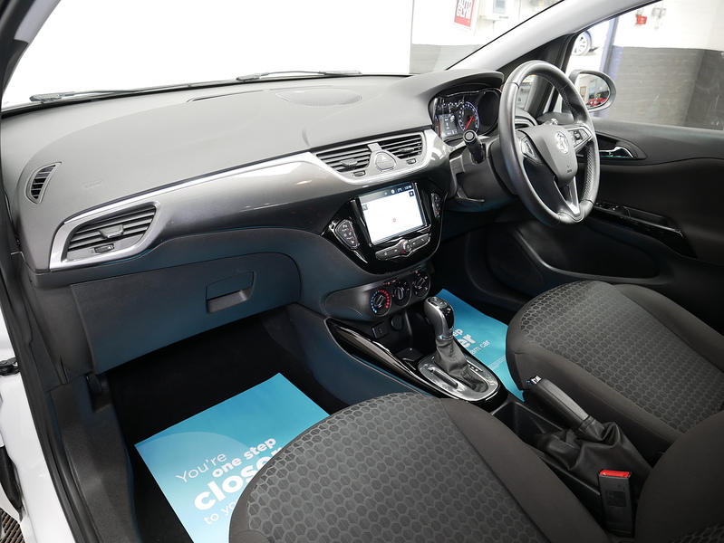 Vauxhall Corsa i ecoTEC SE Nav - U4464
