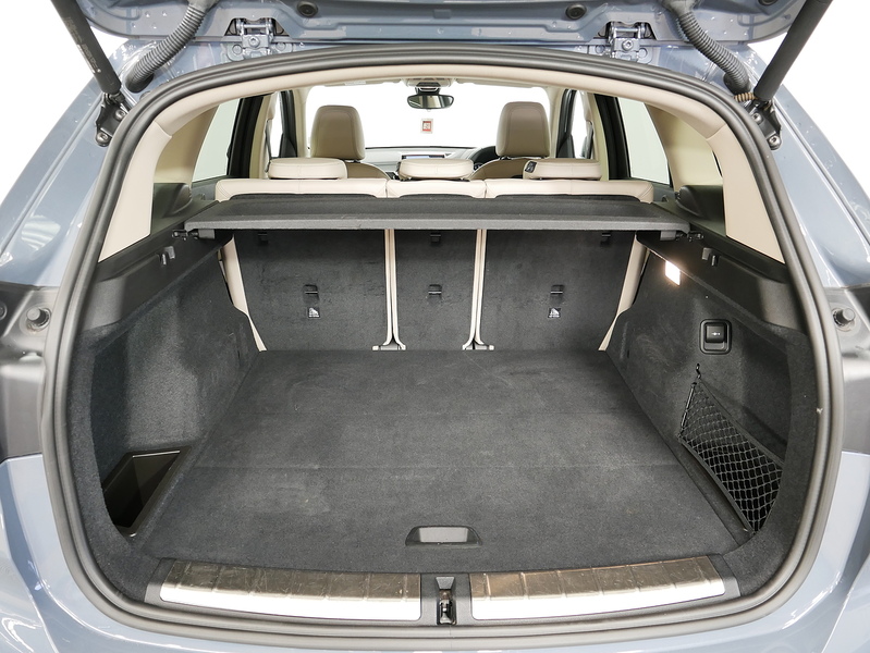 BMW X1 20i xLine - U4469