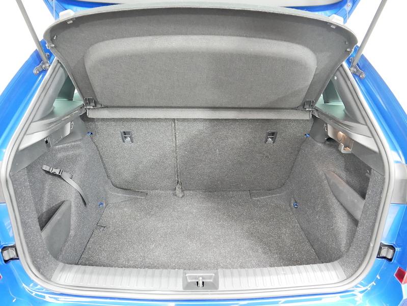 Skoda Kamiq TSI ACT Monte Carlo - U4470