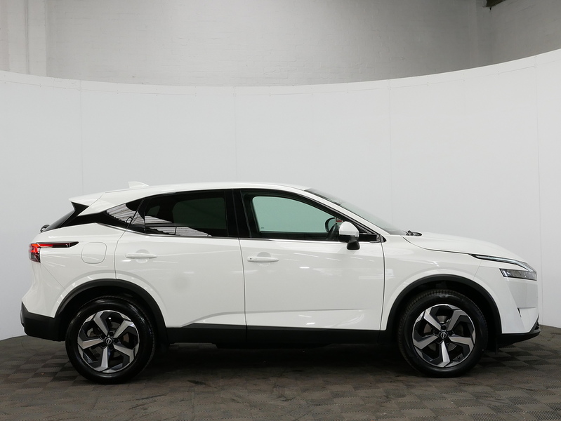 Nissan Qashqai DIG-T MHEV N-Connecta - U4474