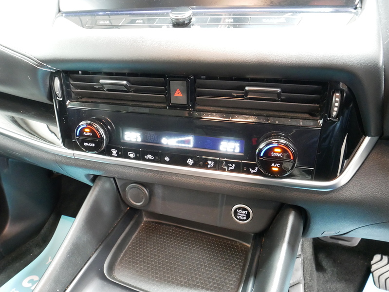 Nissan Qashqai DIG-T MHEV N-Connecta - U4474