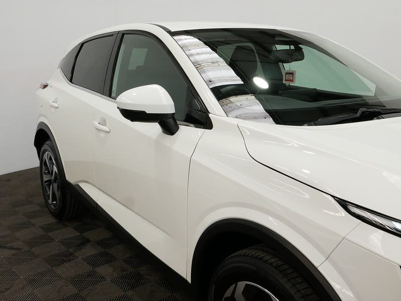 Nissan Qashqai DIG-T MHEV N-Connecta - U4474