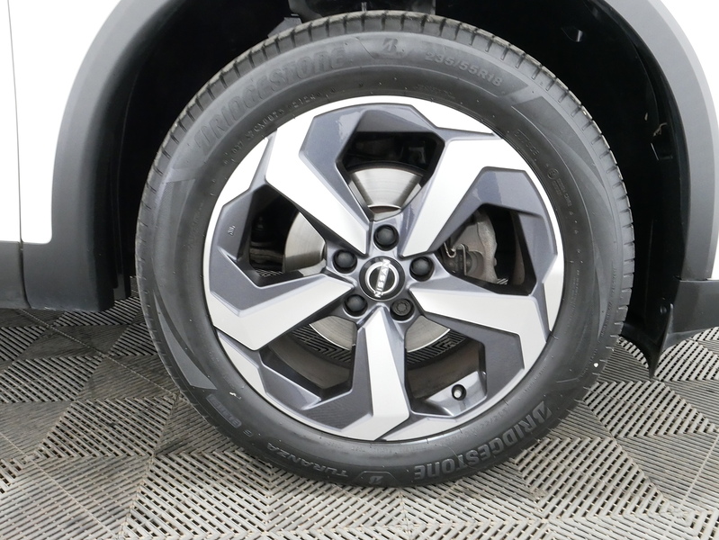Nissan Qashqai DIG-T MHEV N-Connecta - U4474