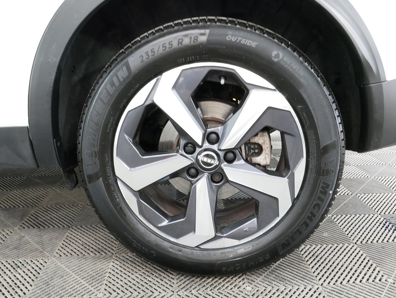 Nissan Qashqai DIG-T MHEV N-Connecta - U4474
