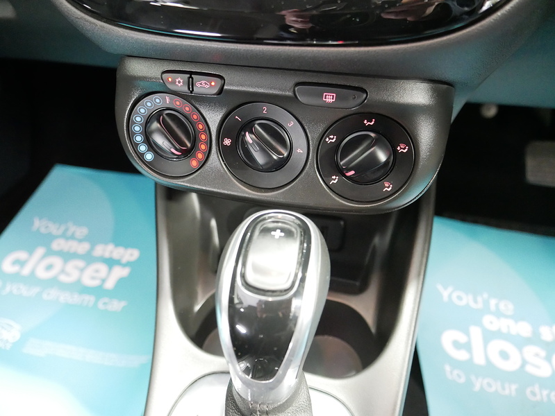 Vauxhall Corsa i ecoTEC SRi Nav - U4507