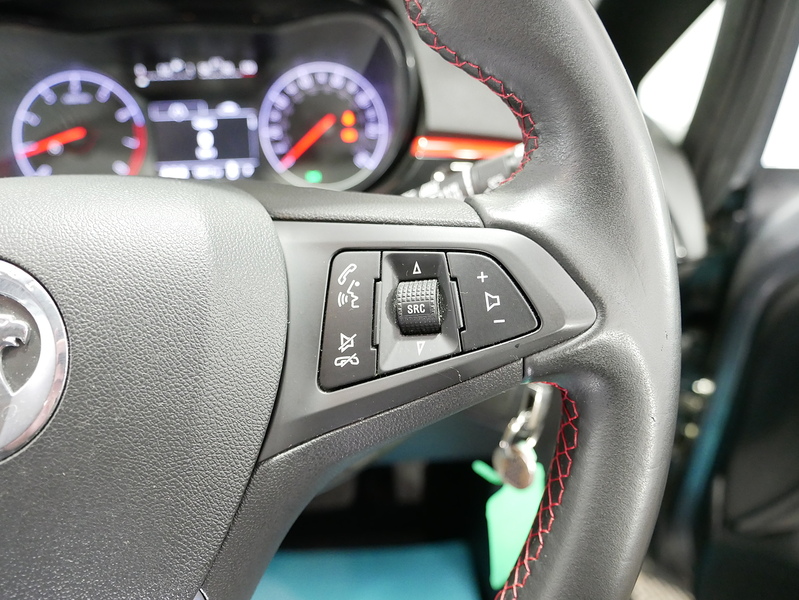 Vauxhall Corsa i ecoTEC SRi Nav - U4507