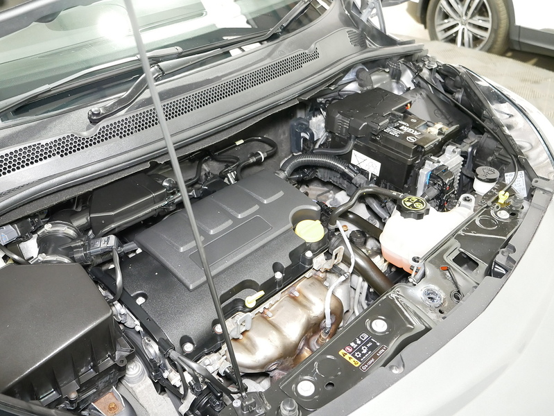 Vauxhall Corsa i ecoTEC SRi Nav - U4507