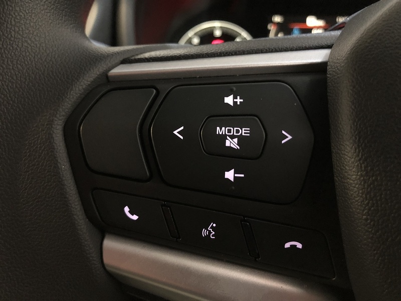 Isuzu Utility Dcb Pick Up 1.9 Manual Diesel