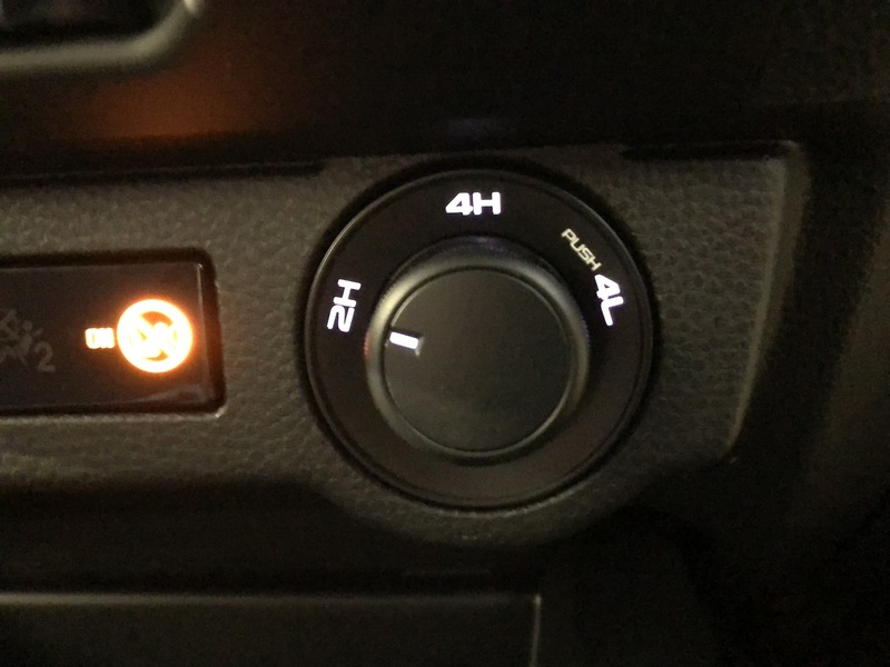 Isuzu Utility Dcb Pick Up 1.9 Manual Diesel