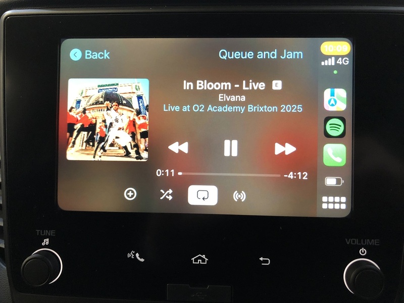 Isuzu Utility Dcb Pick Up 1.9 Manual Diesel