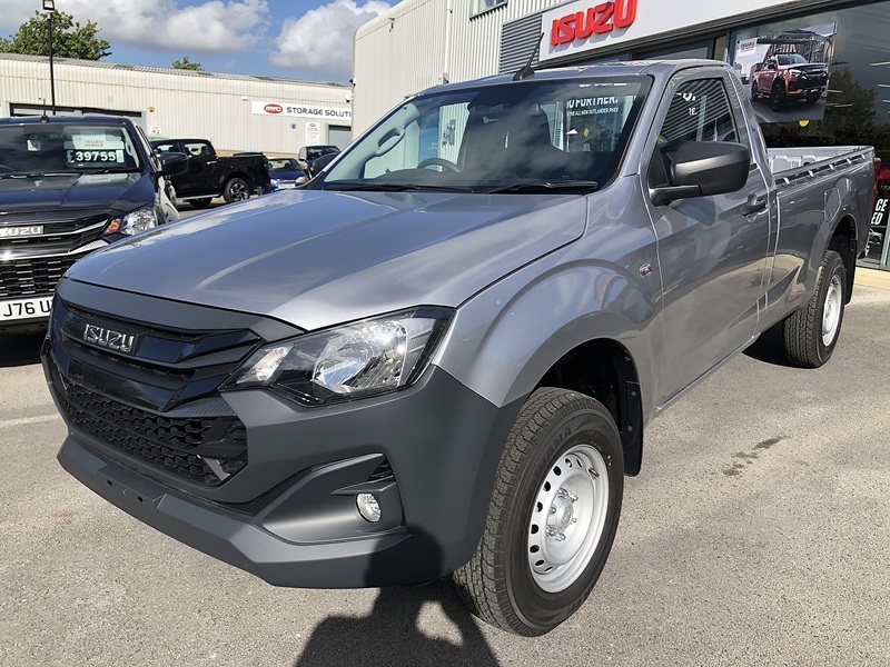 Isuzu Utility Scb Pick Up 2.2 Manual Diesel