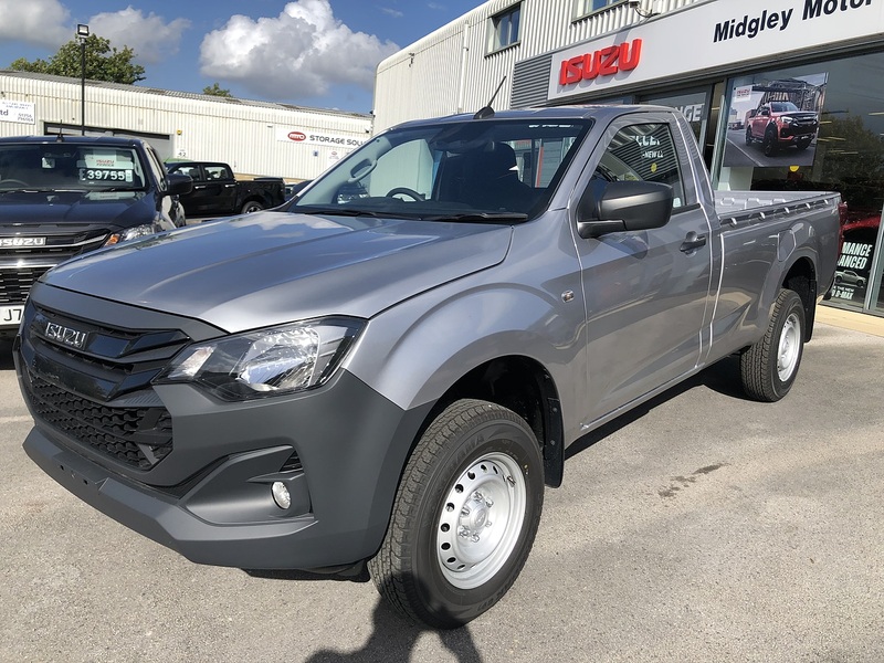 Isuzu Utility Scb Pick Up 2.2 Manual Diesel
