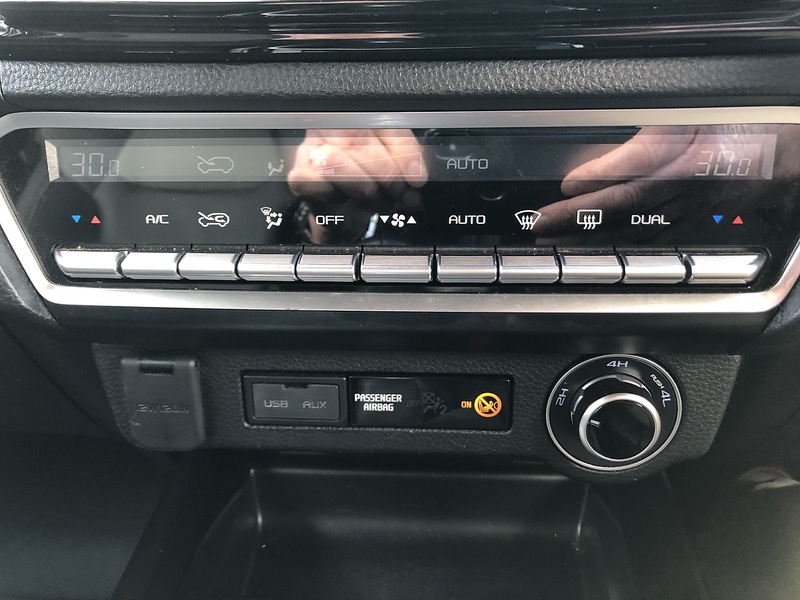 Isuzu TD V-Cross Pickup 1.9 Manual Diesel