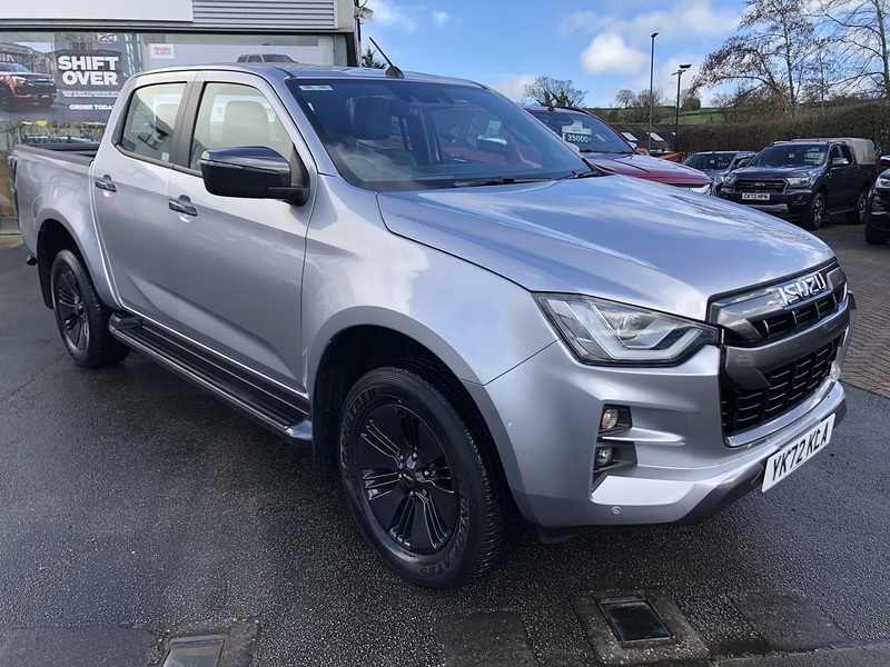 Isuzu TD V-Cross Pickup 1.9 Manual Diesel