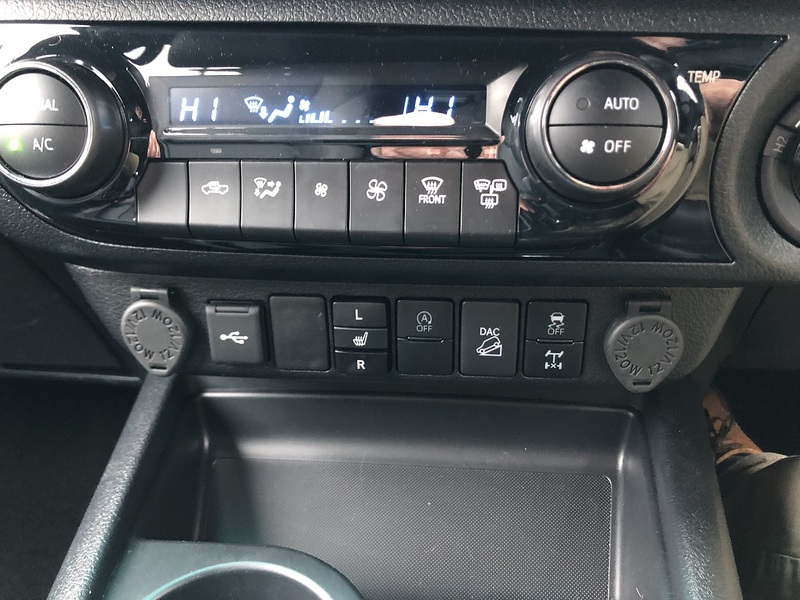 Toyota 2.8 D-4D-h Invincible X Pickup 4dr Diesel Hybrid Auto 4WD Euro 6 (204 ps)