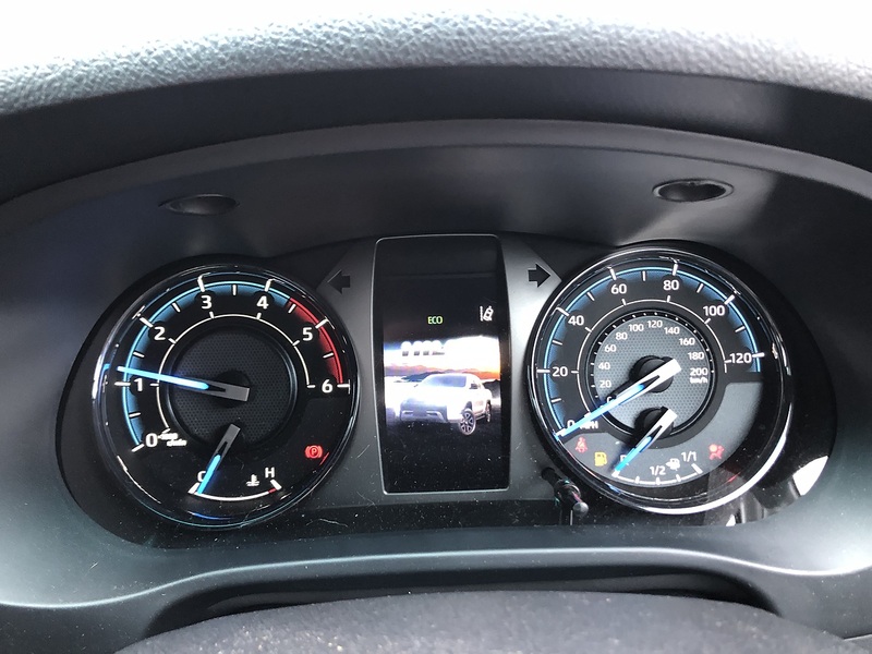 Toyota 2.8 D-4D-h Invincible X Pickup 4dr Diesel Hybrid Auto 4WD Euro 6 (204 ps)