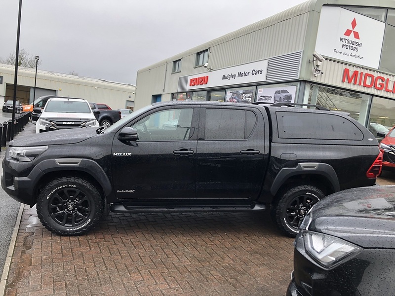 Toyota 2.8 D-4D-h Invincible X Pickup 4dr Diesel Hybrid Auto 4WD Euro 6 (204 ps)