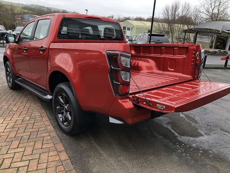 Isuzu V-Cross Dcb 1.9 Pick Up Manual Diesel