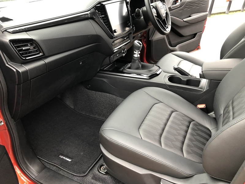 Isuzu V-Cross Dcb 1.9 Pick Up Manual Diesel