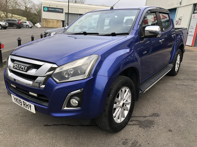 Isuzu TD Yukon Pickup 1.9 Manual Diesel
