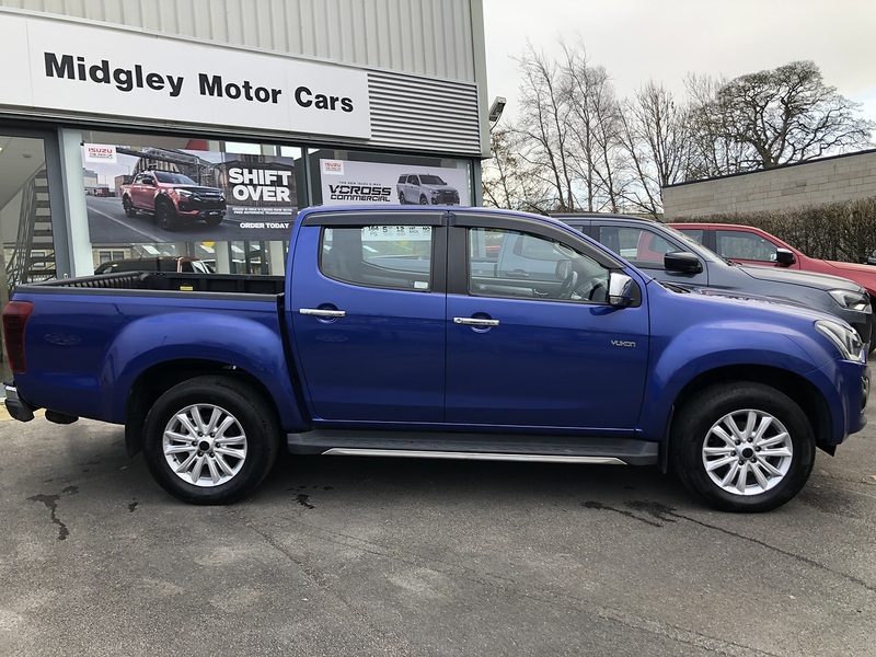 Isuzu TD Yukon Pickup 1.9 Manual Diesel