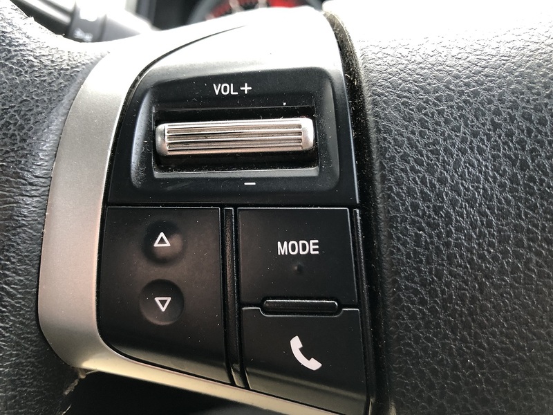 Isuzu TD Yukon Pickup 1.9 Manual Diesel