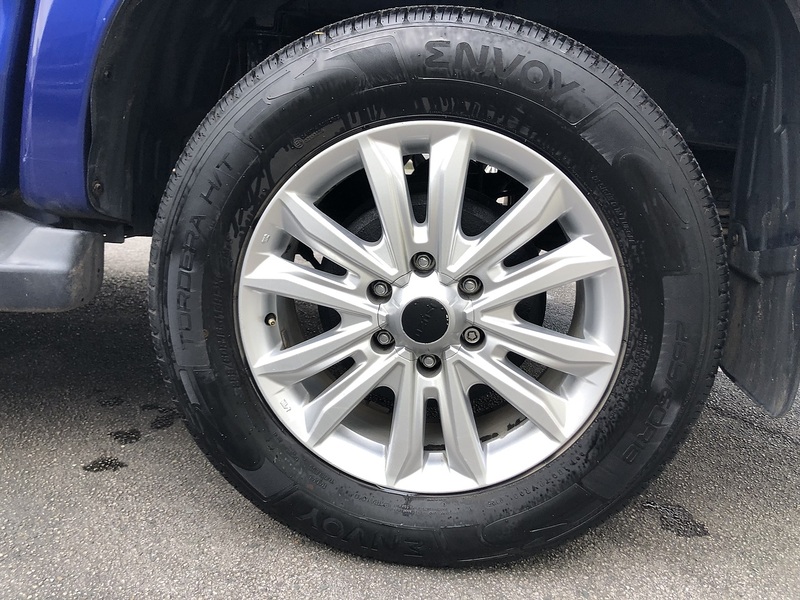 Isuzu TD Yukon Pickup 1.9 Manual Diesel