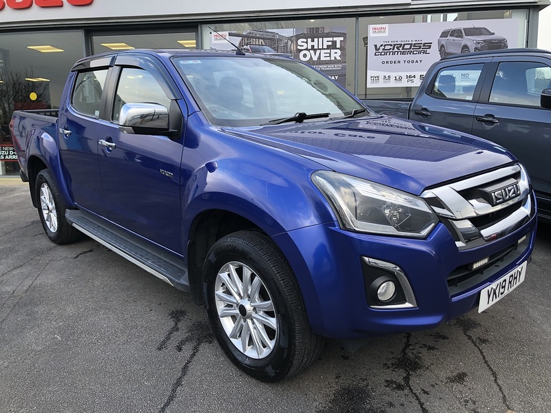 Isuzu TD Yukon Pickup 1.9 Manual Diesel