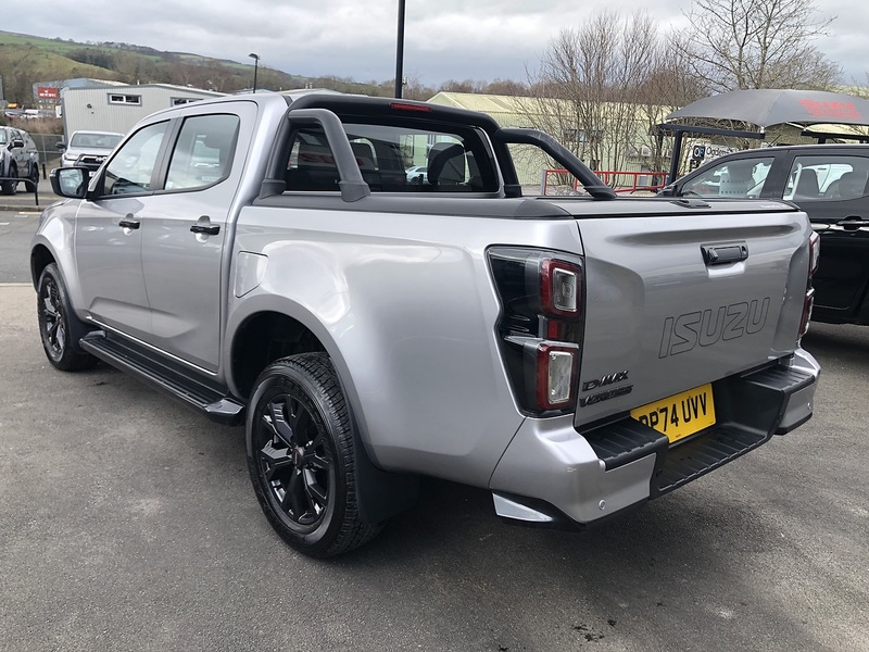 Isuzu 1.9 TD V-Cross Pickup Double Cab 4dr Diesel Manual 4WD Euro 6 (s/s) (164 ps)