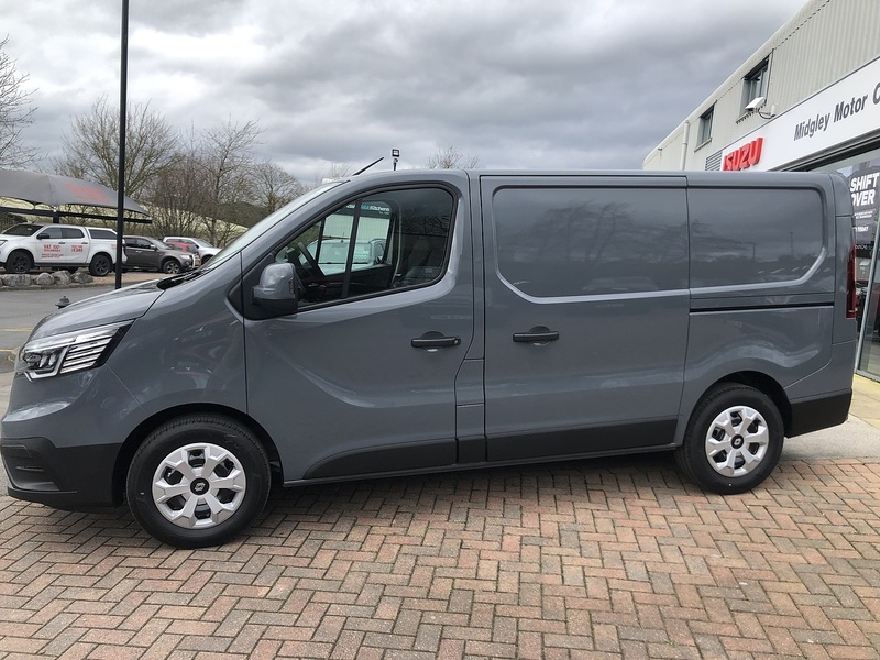 Renault 2.0 dCi Blue SL30 Advance Panel Van 5dr Diesel Manual L1 H1 Euro 6 (s/s) (130 ps)