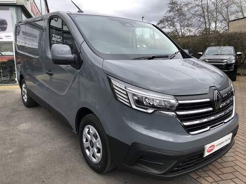 Renault Trafic, 2.0 dCi Blue SL30 Advance Panel Van 5dr Diesel Manual L1 H1 Euro 6 (s/s) (130 ps)