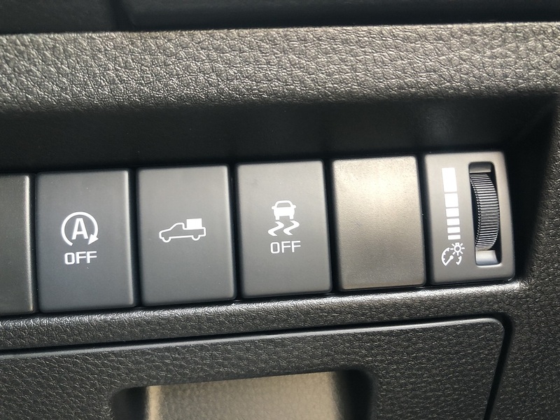 Isuzu 1.9 TD V-Cross Pickup Double Cab 4dr Diesel Manual 4WD Euro 6 (s/s) (164 ps)