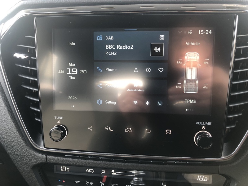 Isuzu 1.9 TD V-Cross Pickup Double Cab 4dr Diesel Manual 4WD Euro 6 (s/s) (164 ps)