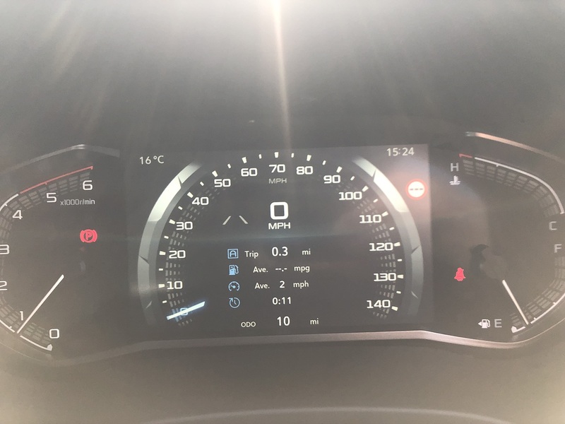 Isuzu 1.9 TD V-Cross Pickup Double Cab 4dr Diesel Manual 4WD Euro 6 (s/s) (164 ps)