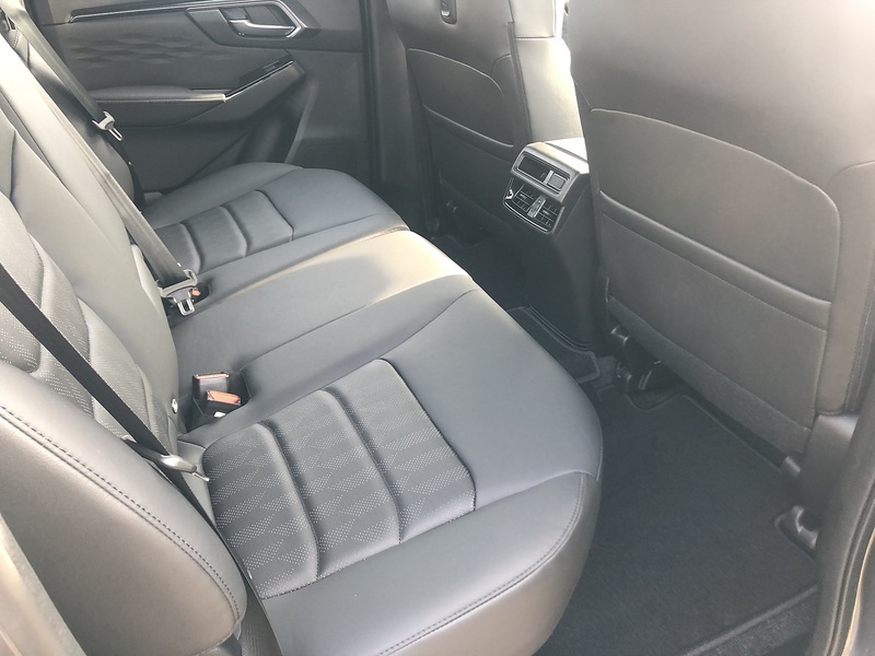 Isuzu 1.9 TD V-Cross Pickup Double Cab 4dr Diesel Manual 4WD Euro 6 (s/s) (164 ps)