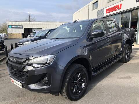 Isuzu D-Max, 1.9 TD V-Cross Pickup Double Cab 4dr Diesel Manual 4WD Euro 6 (s/s) (164 ps)