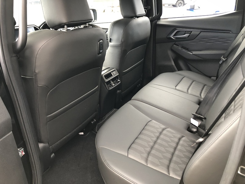 Isuzu V-Cross Dcb 1.9 Pick Up Manual Diesel