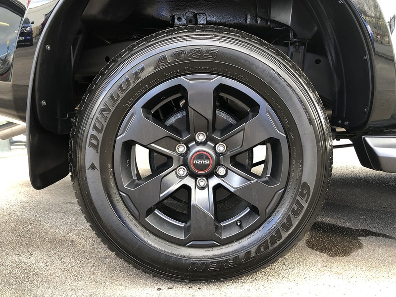 Isuzu V-Cross Dcb 1.9 Pick Up Manual Diesel