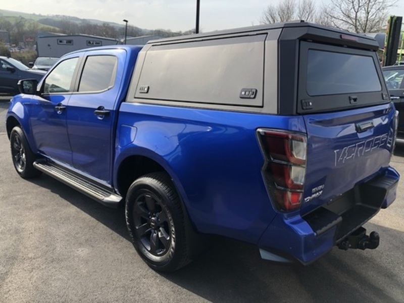 Isuzu 1.9 TD V-Cross Commercial Pickup 4dr Diesel Auto 4WD Euro 6 (s/s) (164 ps)