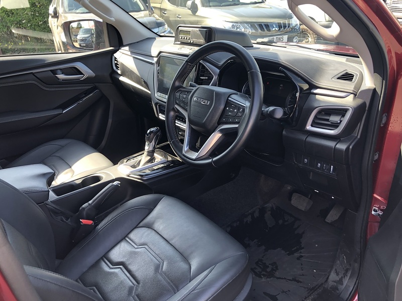 Isuzu 1.9 TD DL40 Pickup Double Cab 4dr Diesel Auto 4WD Euro 6 (s/s) (164 ps)