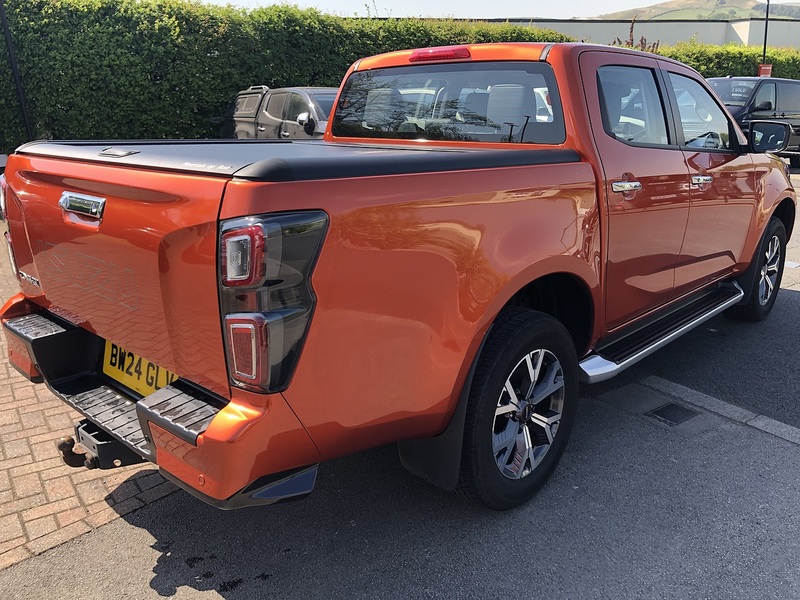 Isuzu 1.9 TD DL40 Pickup Double Cab 4dr Diesel Auto 4WD Euro 6 (s/s) (164 ps)