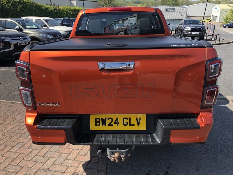 Isuzu 1.9 TD DL40 Pickup Double Cab 4dr Diesel Auto 4WD Euro 6 (s/s) (164 ps)